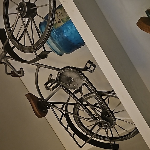 Miscellaneous - Picture 5 of 8